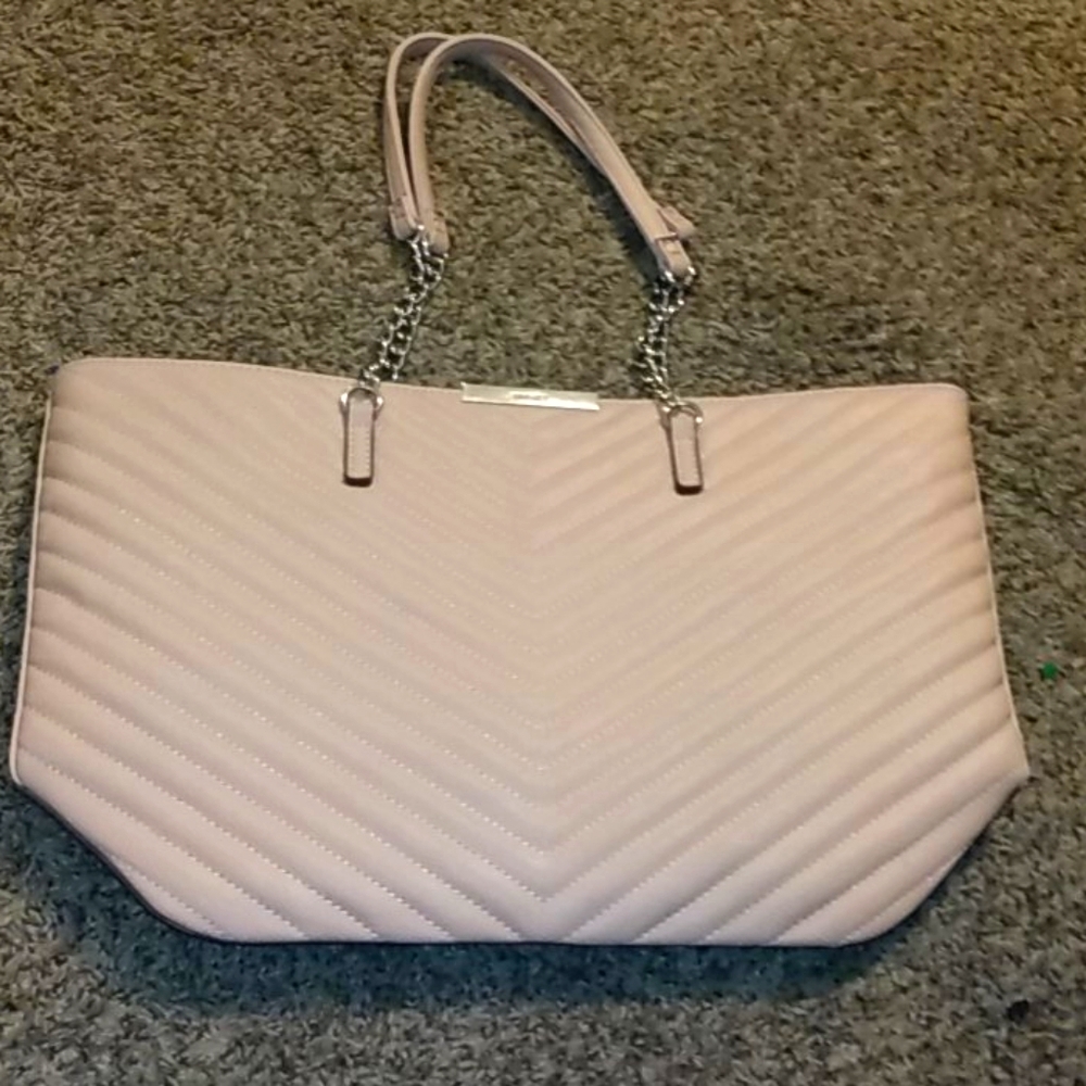 Great condition 9 west purse